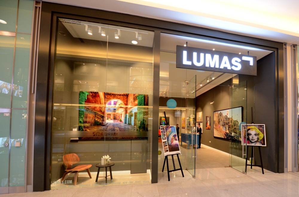 Lumas Gallery Dubai Mall.JPG